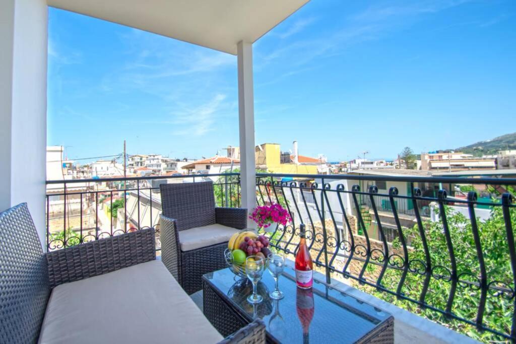 Zakynthos Town Modern Roof Apartment Luaran gambar